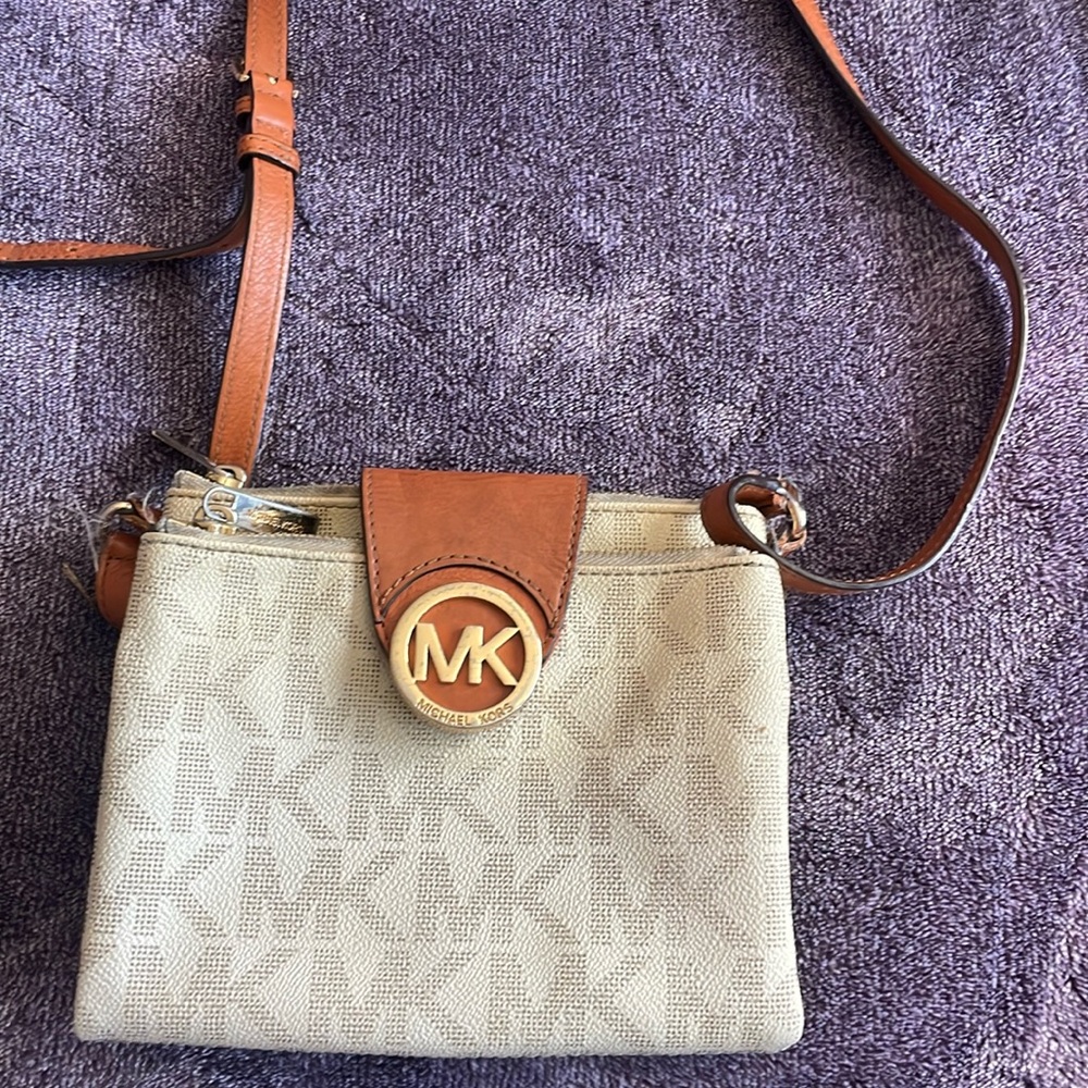 Michael Kors bag